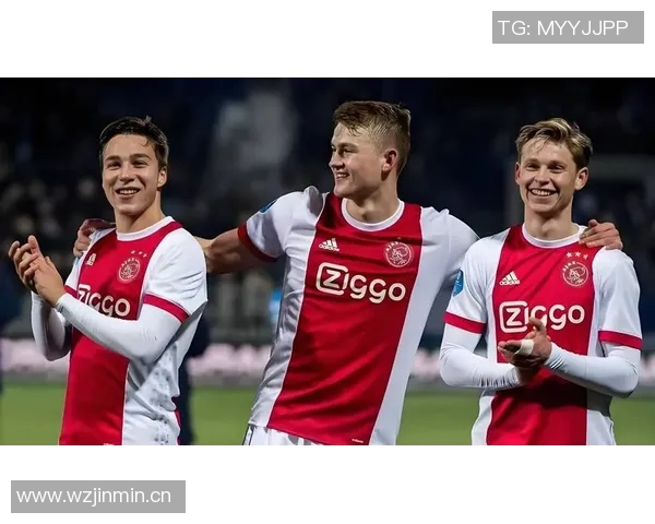 布雷达与阿贾克斯青年队激战正酣展现青春风采与竞技精神