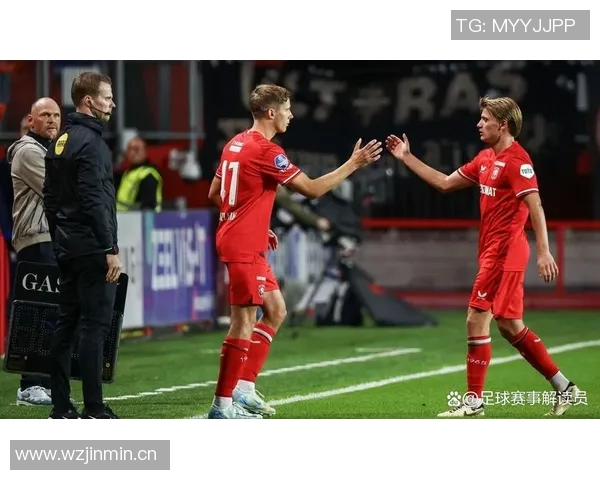 青年队迎战阿尔梅勒城力争主场胜利展现团队实力